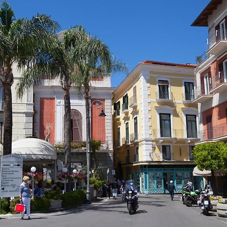 Elys Suites Sorrento Eksteriør bilde