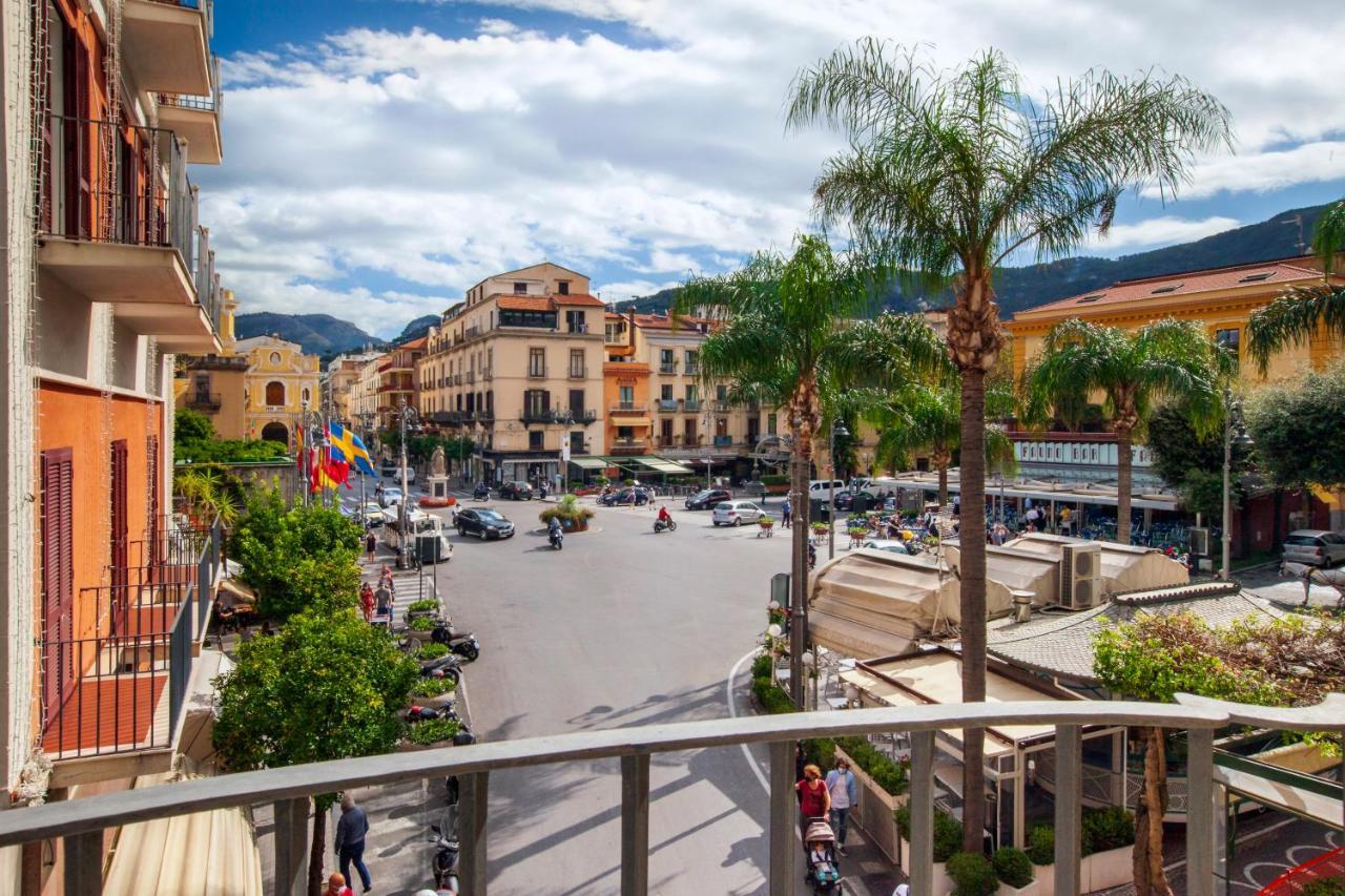 Elys Suites Sorrento Eksteriør bilde